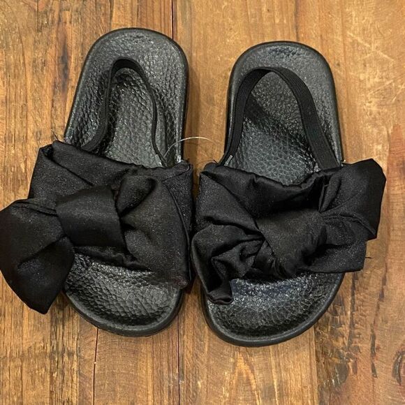 First Steps Sandal Bundle of Two White Satin and Black Satin Bow Tie Toddler Siz - Picture 5 of 9